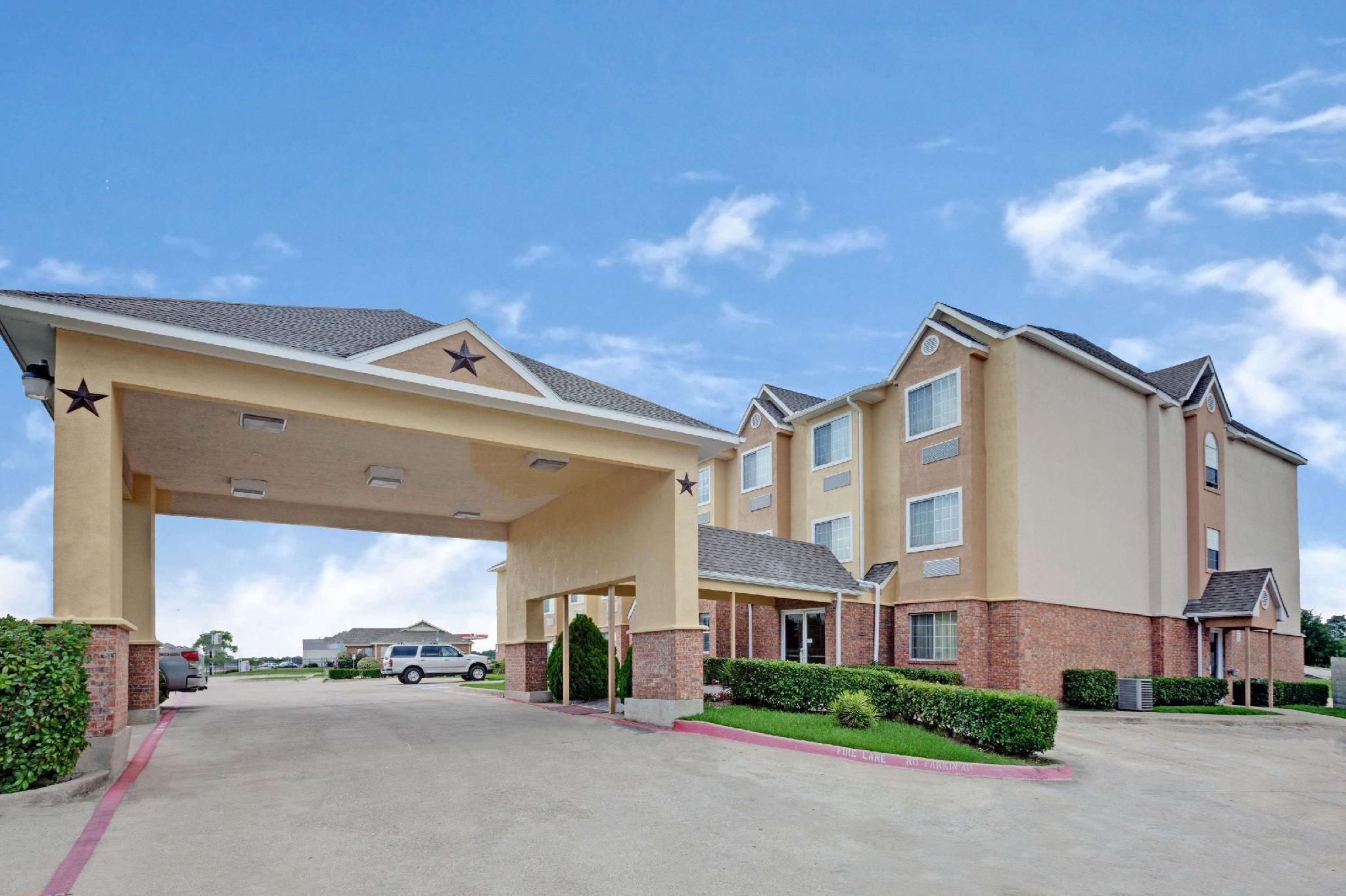 Quality Inn & Suites North Mesquite I-30 Dış mekan fotoğraf