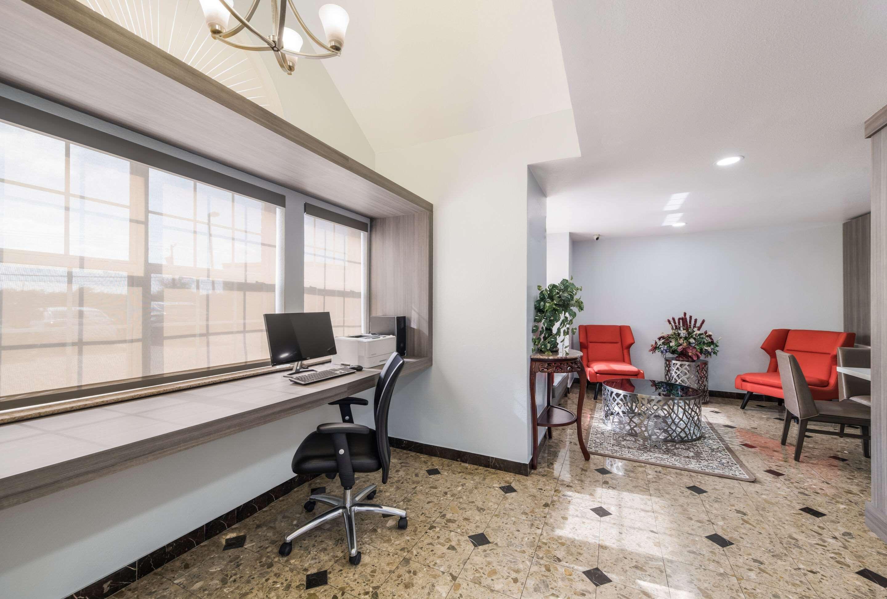 Quality Inn & Suites North Mesquite I-30 Dış mekan fotoğraf
